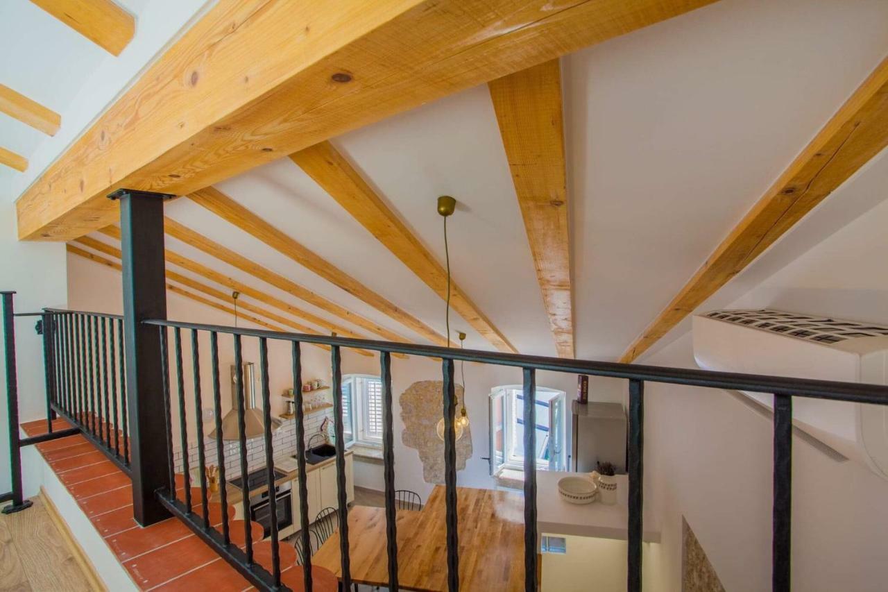 Apartmani Kraj Mora ツレス エクステリア 写真